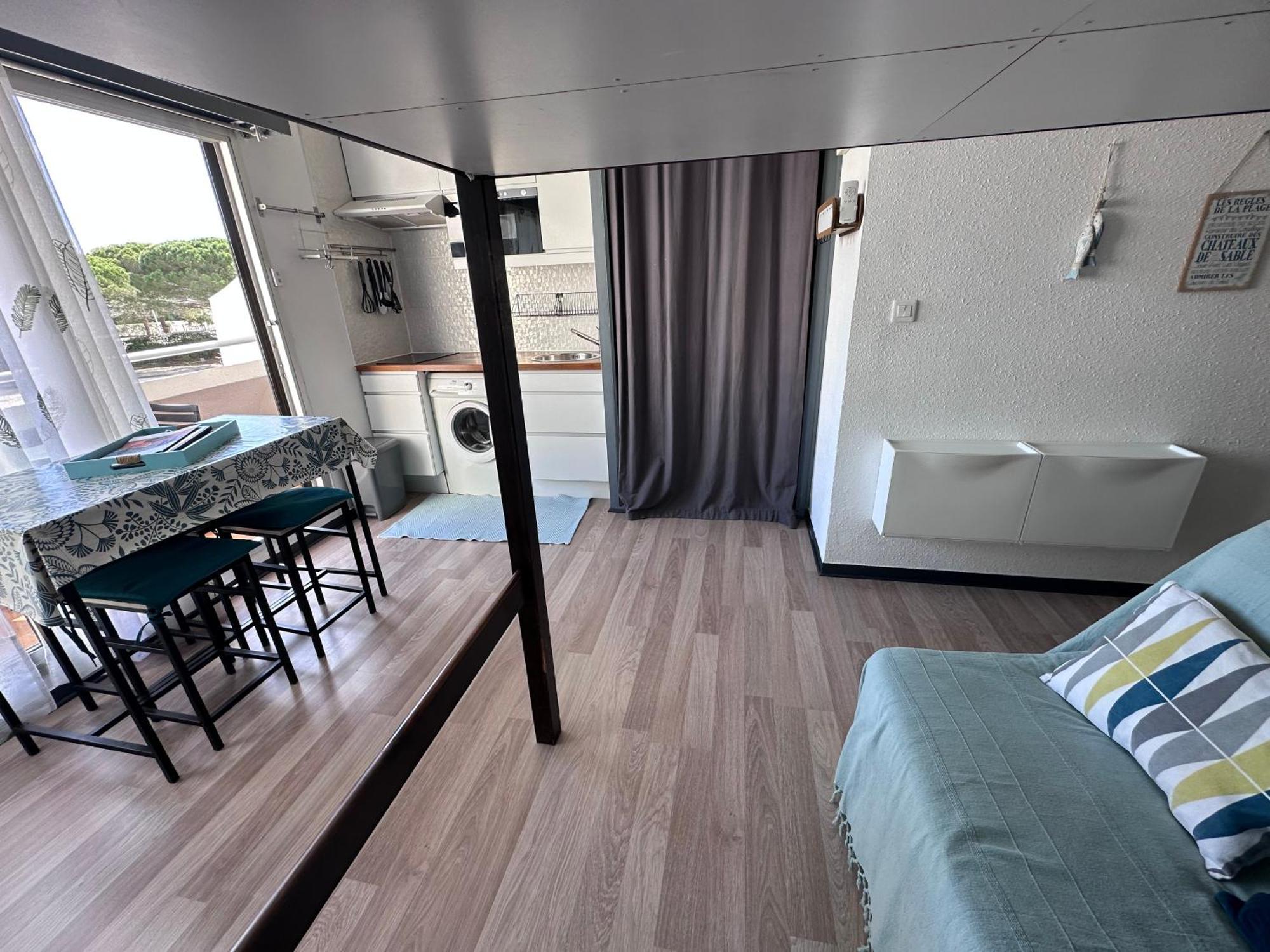 Beau Climatise En Bord De Et Wi-fi Apartment *